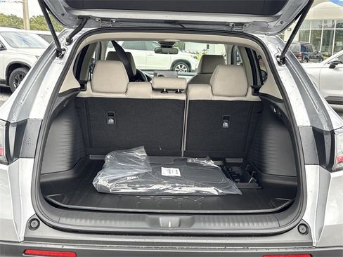 New 2026 Honda HR-V LX image 12