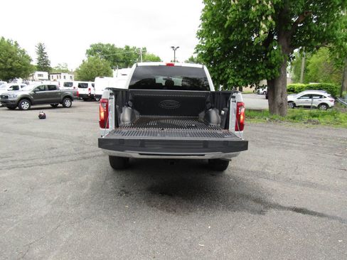 Used 2024 Ford F150 XLT AWD/4WD image 24