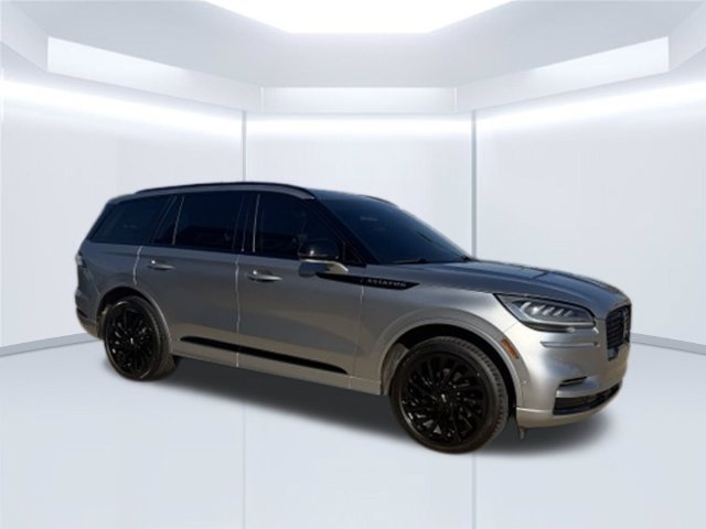 Used 2024 Lincoln Aviator Reserve w/ Jet Package AWD/4WD image 11
