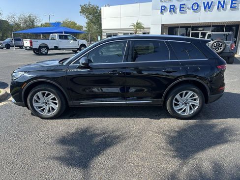 Used 2022 Lincoln Corsair FWD image 3