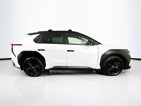 Used 2025 Toyota bZ4X AWD image 10