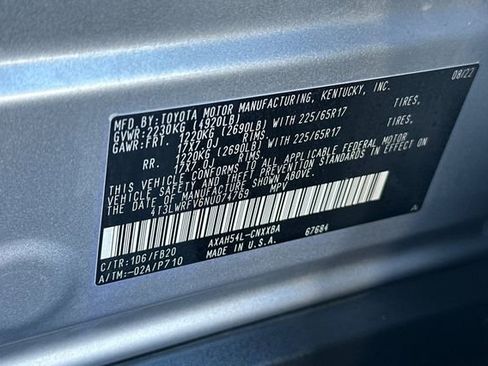 Used 2022 Toyota RAV4 LE image 27