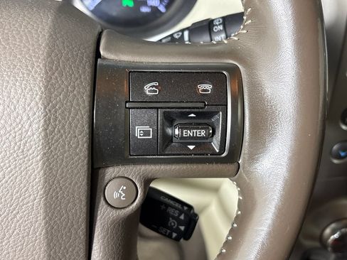 Used 2016 Lexus GX 460 w/ Premium Package AWD/4WD image 20