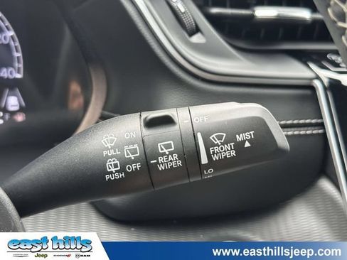Certified 2025 Jeep Grand Cherokee Laredo X w/ Luxury Tech Group I AWD/4WD image 32