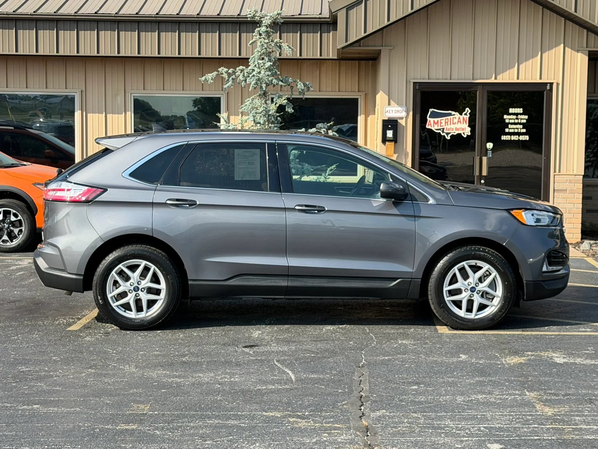 Used 2021 Ford Edge SEL FWD image 50