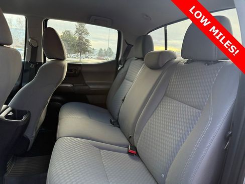 Used 2022 Toyota Tacoma SR5 image 22