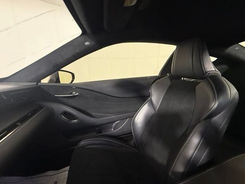 Used 2018 Lexus LC 500 Coupe w/ Performance Package RWD image 14