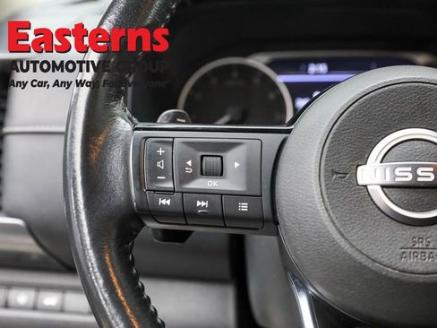 Used 2022 Nissan Pathfinder SL image 15