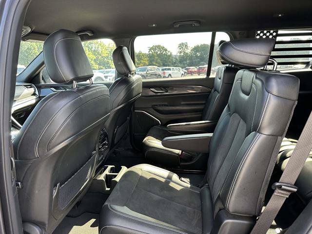 Used 2021 Jeep Grand Cherokee L Laredo AWD/4WD image 30