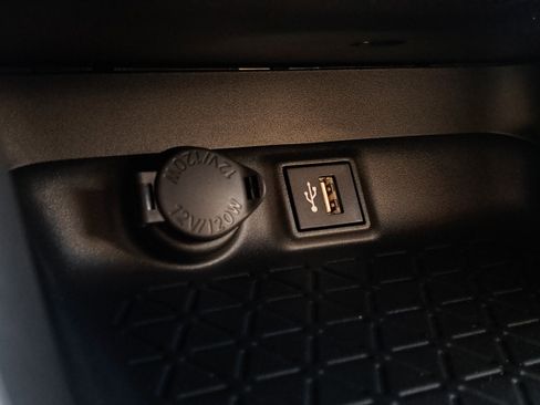 New 2025 Toyota RAV4 XLE image 19