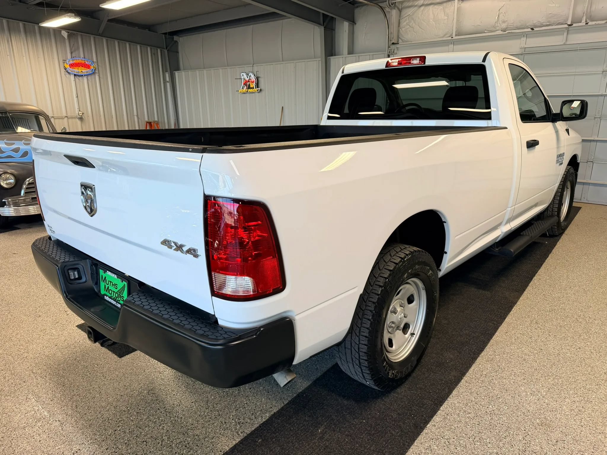 Used 2022 RAM 1500 Tradesman w/ Power & Remote Entry Group AWD/4WD image 5