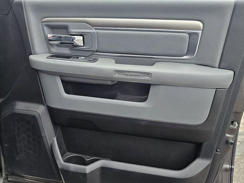 Used 2018 RAM 1500 Big Horn image 28