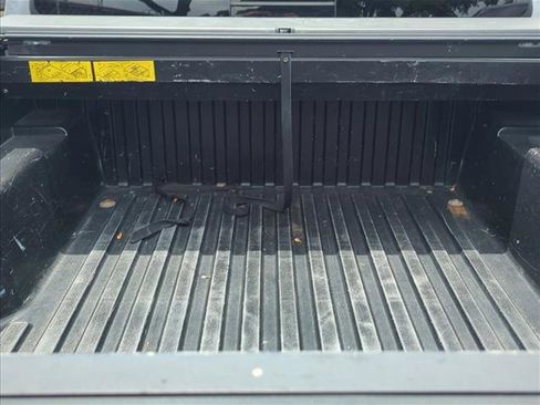 Certified 2021 Toyota Tacoma SR5 AWD/4WD image 7