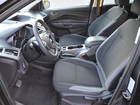 Used 2015 Ford Escape S FWD image 16