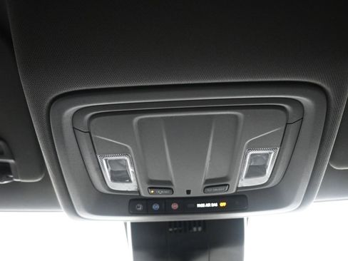 Used 2023 Chevrolet Silverado 1500 Custom Trail Boss image 24