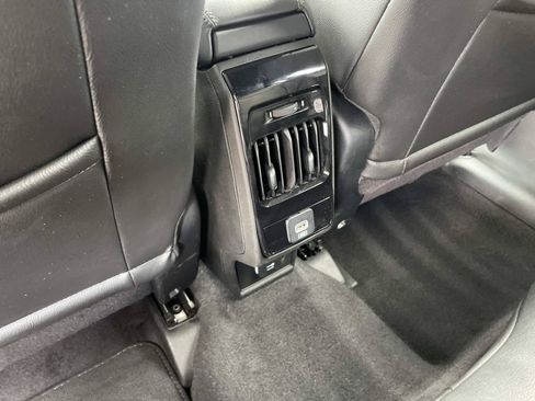 Used 2025 Jeep Compass Limited AWD/4WD image 13