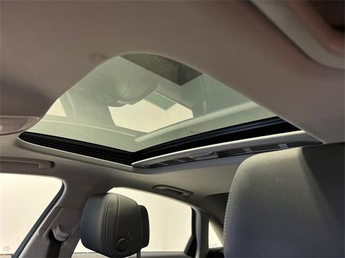 Used 2020 Audi A4 2.0T Premium w/ Convenience Package image 28