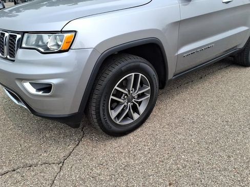 Used 2020 Jeep Grand Cherokee Limited AWD/4WD image 4