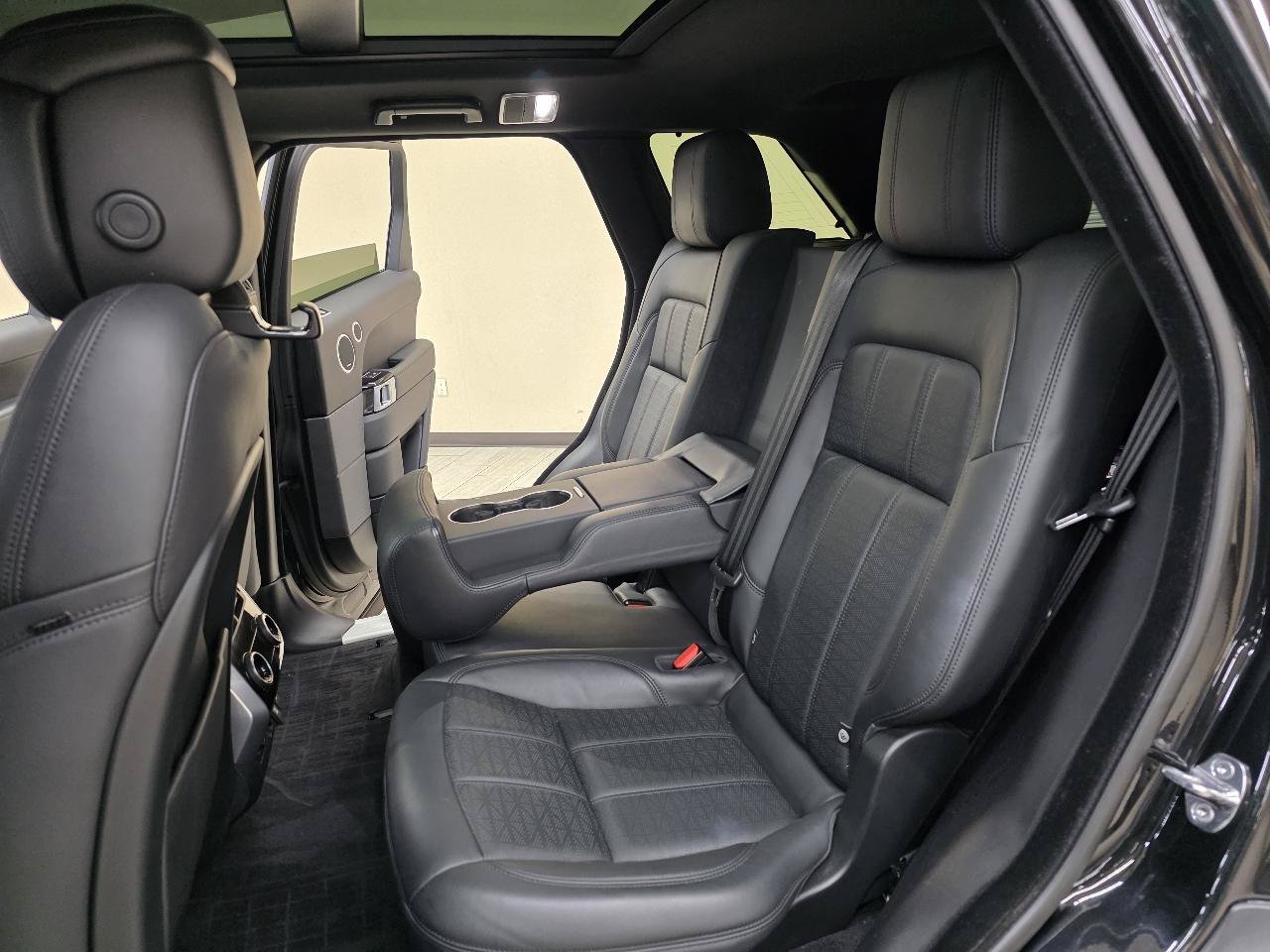 Used 2019 Land Rover Range Rover Sport HSE Dynamic AWD/4WD image 26