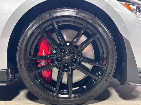 Used 2022 Ford Mustang Shelby GT500 w/ Technology Package image 66