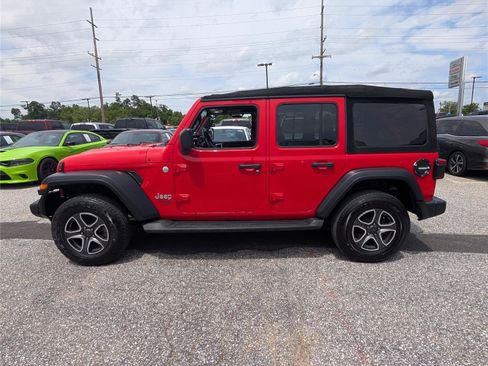 Used 2020 Jeep Wrangler Unlimited Sport S AWD/4WD image 2