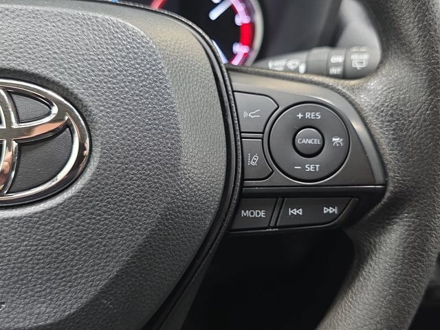 Certified 2025 Toyota RAV4 XLE AWD/4WD image 14