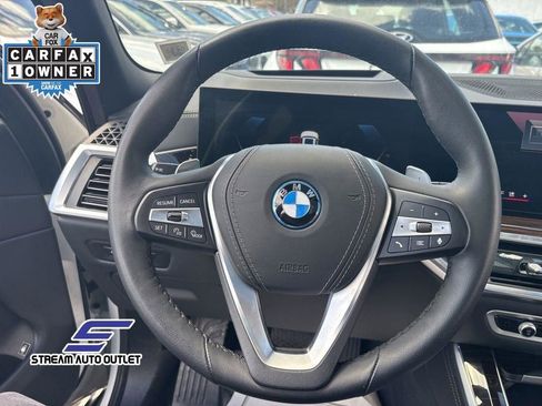 Used 2025 BMW X5 xDrive50e image 32