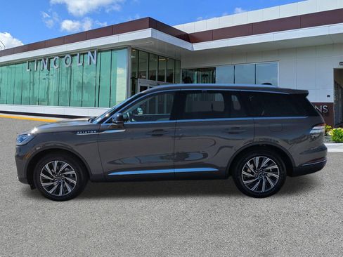 Used 2026 Lincoln Aviator 2WD image 8