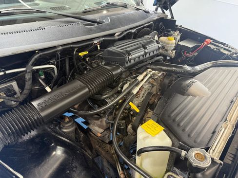 Used 1998 Dodge Ram 1500 Truck 4x4 Regular Cab image 42