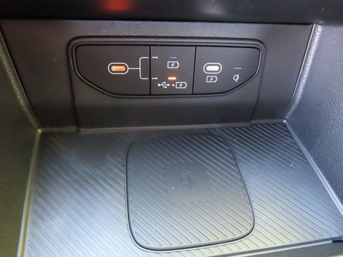 Certified 2026 Kia Sportage X-Line w/ X-Line Premium Package image 11