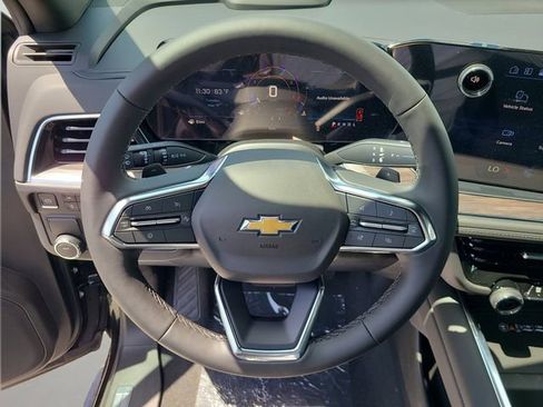 New 2026 Chevrolet Suburban LT w/ Comfort Package RWD image 26