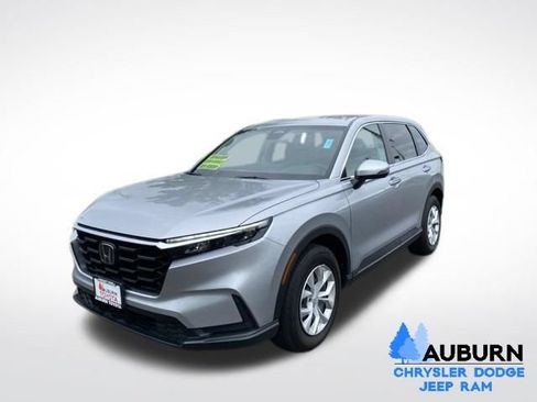 Used 2025 Honda CR-V LX image 3