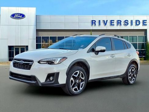 Used 2018 Subaru Crosstrek 2.0i Limited image 3