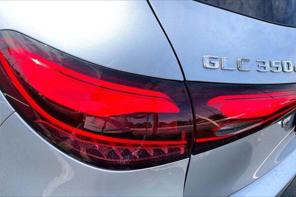 Certified 2025 Mercedes-Benz GLC 350e 4MATIC image 25