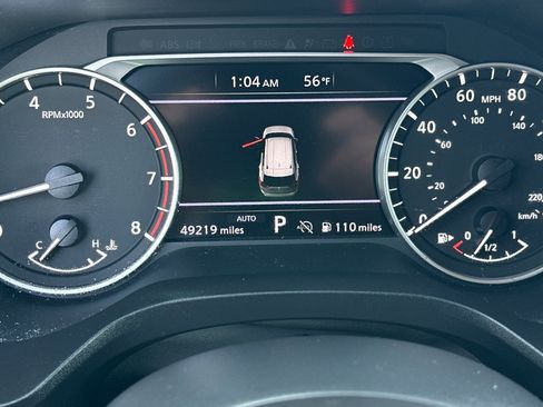 Used 2024 Nissan Rogue S image 39