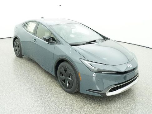 New 2026 Toyota Prius Plug-In Hybrid image 29