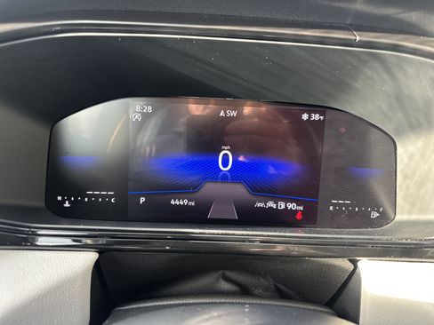 Used 2025 Volkswagen Taos S image 16