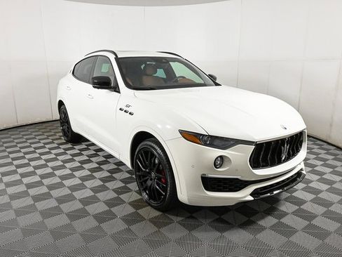 Used 2022 Maserati Levante GT image 27