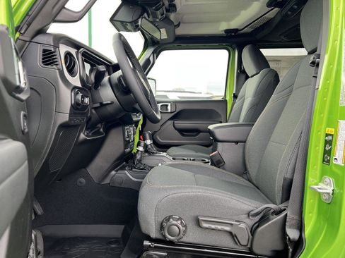 New 2025 Jeep Wrangler Sport S image 19