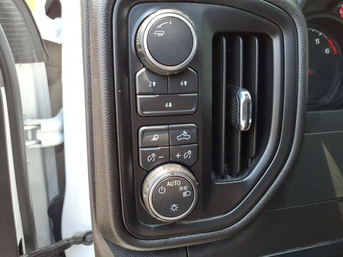 Used 2026 Chevrolet Silverado 2500 W/T w/ WT Convenience Package AWD/4WD image 13