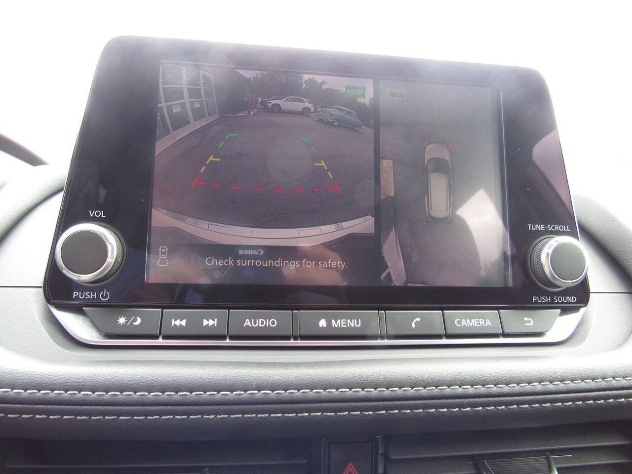 Used 2021 Nissan Rogue SV FWD image 28
