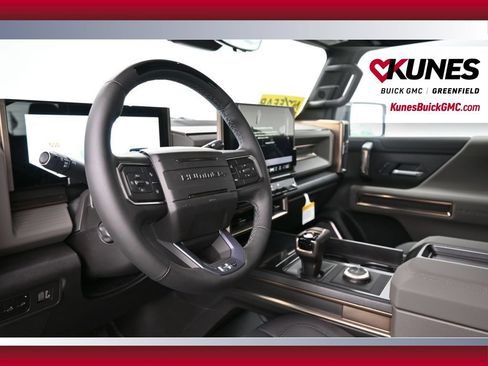New 2025 GMC Hummer EV 2X w/ LPO, Sport Package AWD/4WD image 17