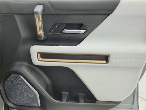 Used 2024 GMC Hummer EV 3X w/ Extreme Off-Road Package image 22