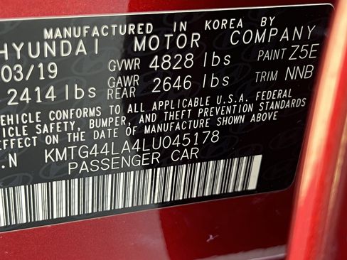 Used 2020 Genesis G70 2.0T image 34