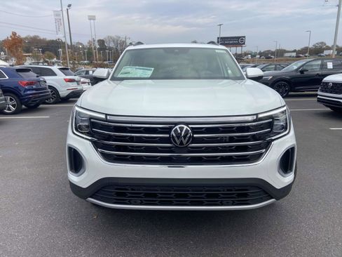 New 2026 Volkswagen Atlas SE image 2