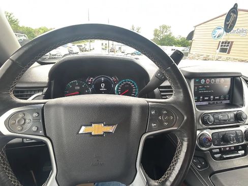 Used 2017 Chevrolet Tahoe Premier RWD image 34