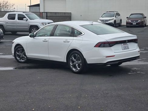 Used 2024 Honda Accord EX image 6