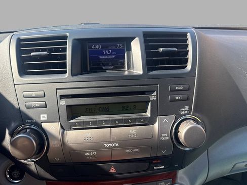 Used 2009 Toyota Highlander Limited FWD image 36