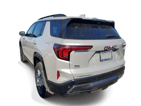 New 2026 GMC Terrain AT4 w/ Technology Package II image 4