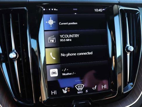 Used 2021 Volvo XC60 T5 Momentum w/ Advanced Package image 31